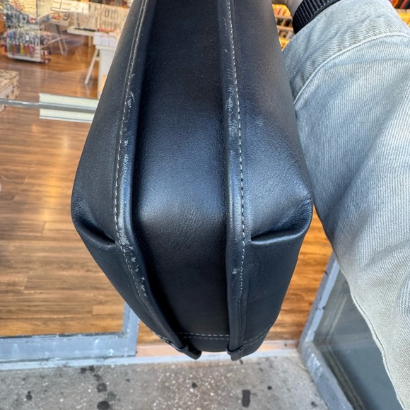 Coach Ergo 33 - Picture 9 of 12